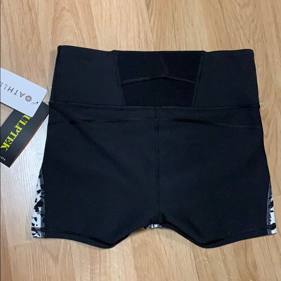 Athleta Stealth Shortie Sz S - Picture 2 of 3